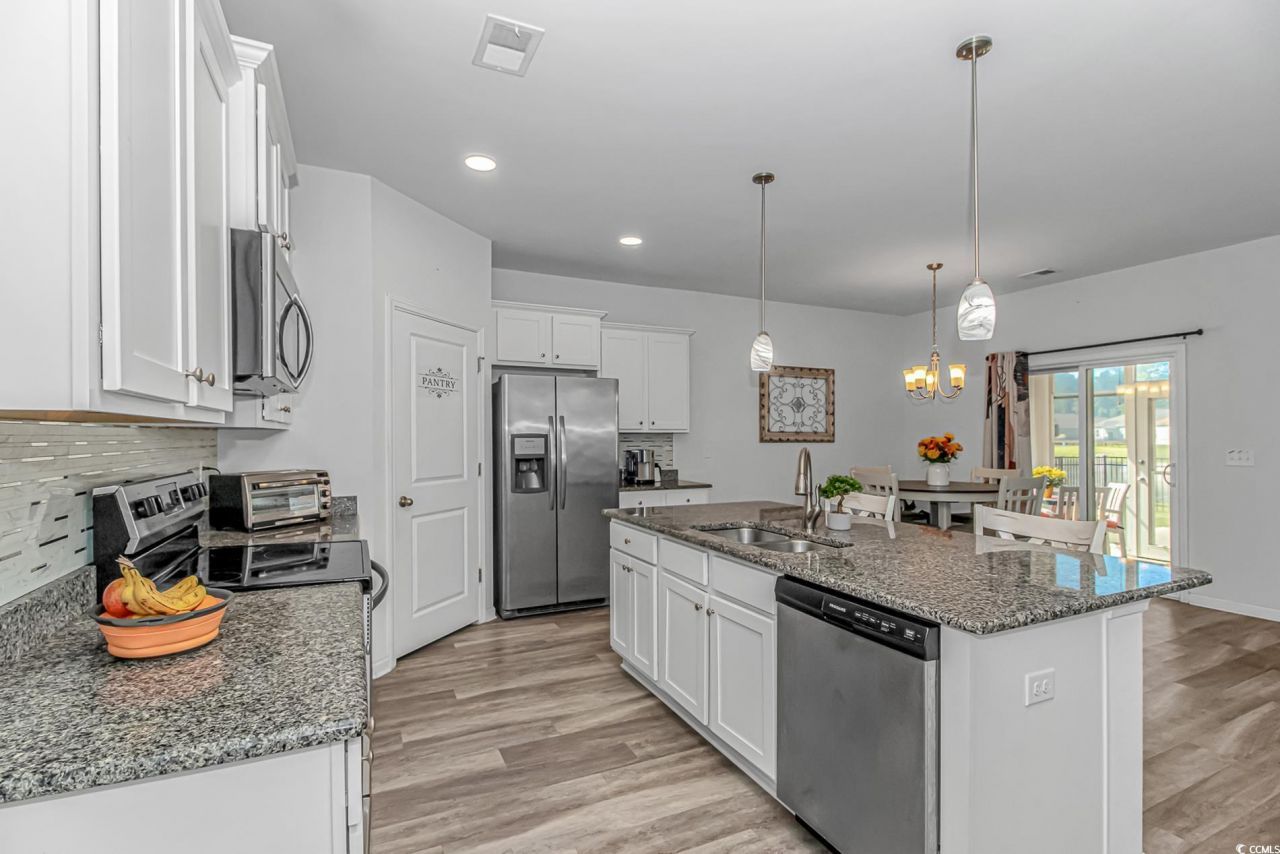 575 Affinity Dr. Photo 5