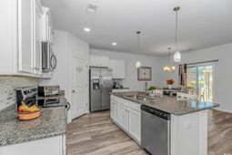 575 Affinity Dr. photo 4