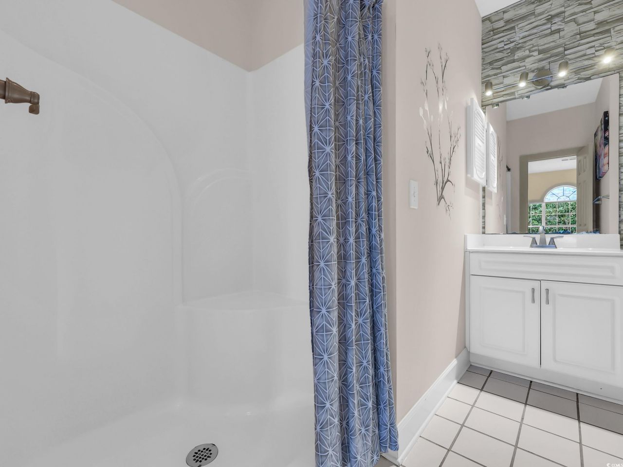 4679 Wild Iris Dr. Photo 19