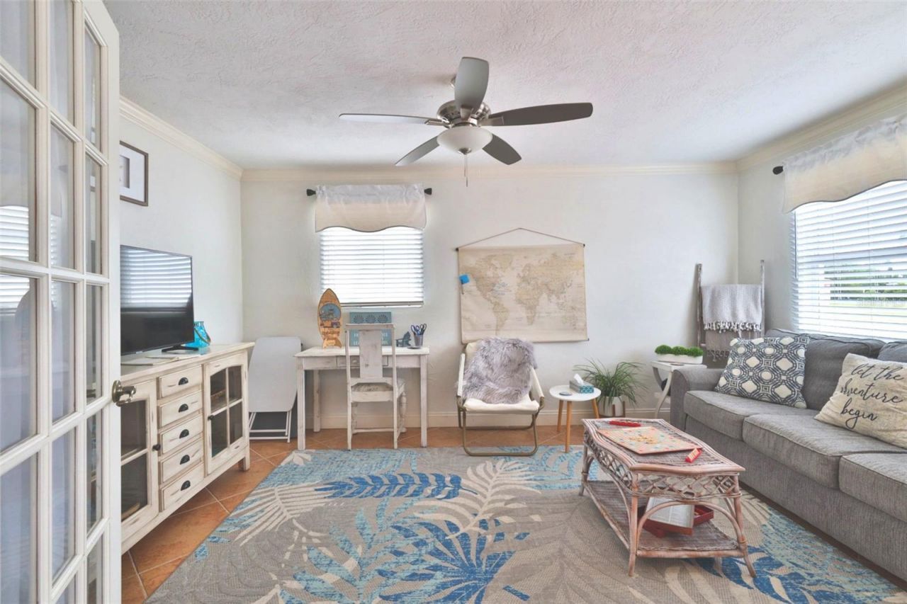 813 E 6th Avenue, New Smyrna Beach, FL 32169 Photo