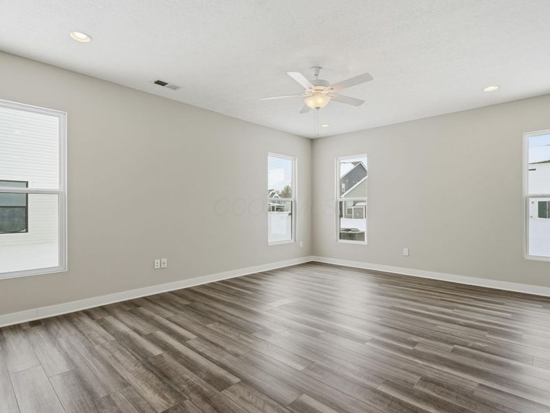 5492 Fawnsbury Court, Powell, OH 43065 Photo 9