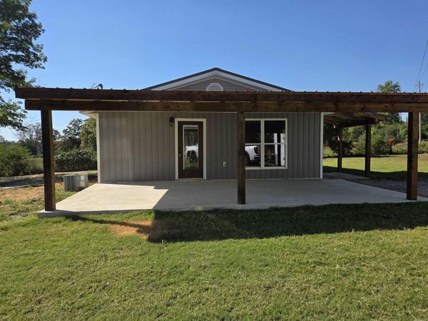 2735 Floral Road, Floral, AR 72543