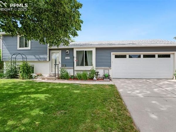 11413 E Ellsworth Place, Aurora, CO 80010