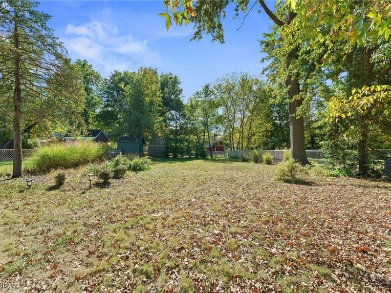 5268 Edenhurst Road, Lyndhurst, OH 44124 Photo 33