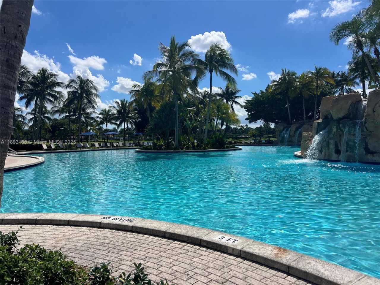 10700 NW 66th St, Unit 411, Doral, FL 33178 Photo