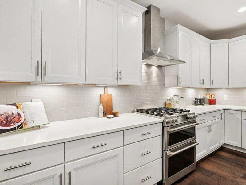 5050 Green Vista Crossing, Powell, OH 43065 Photo 6