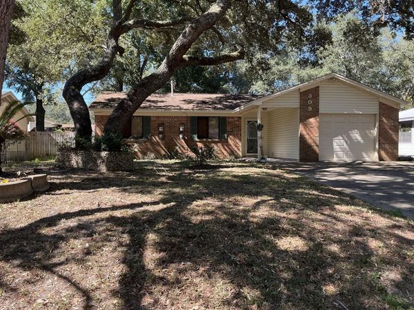 309 Goldenrod Court, Niceville, FL 32578