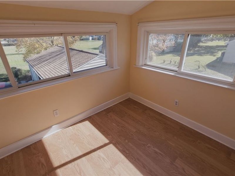 5385 Bartlett Road, Bedford, OH 44146 Photo 17