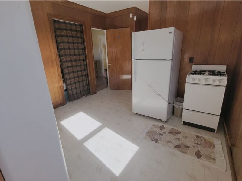 5385 Bartlett Road, Bedford, OH 44146 Photo 28