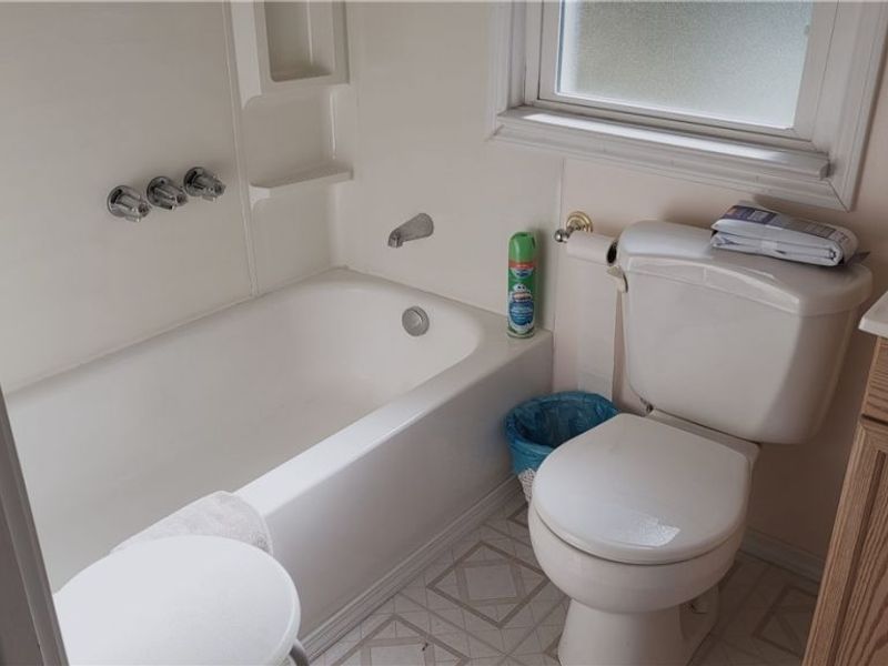 5385 Bartlett Road, Bedford, OH 44146 Photo 32