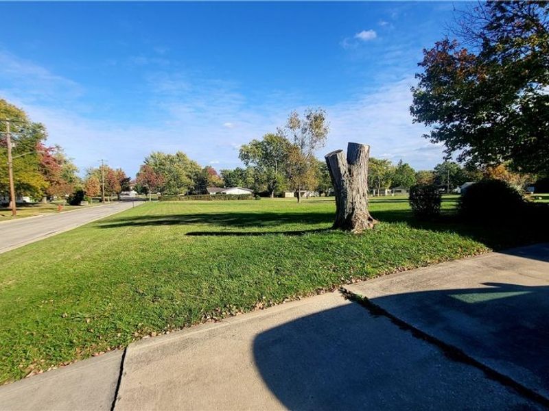 5385 Bartlett Road, Bedford, OH 44146 Photo 7