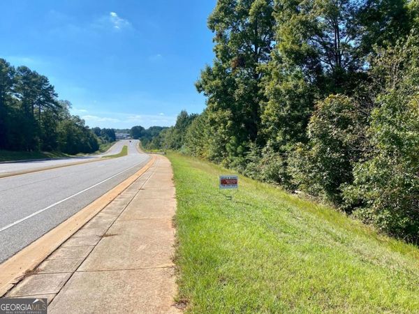 200 Classic Road, Athens, GA 30606