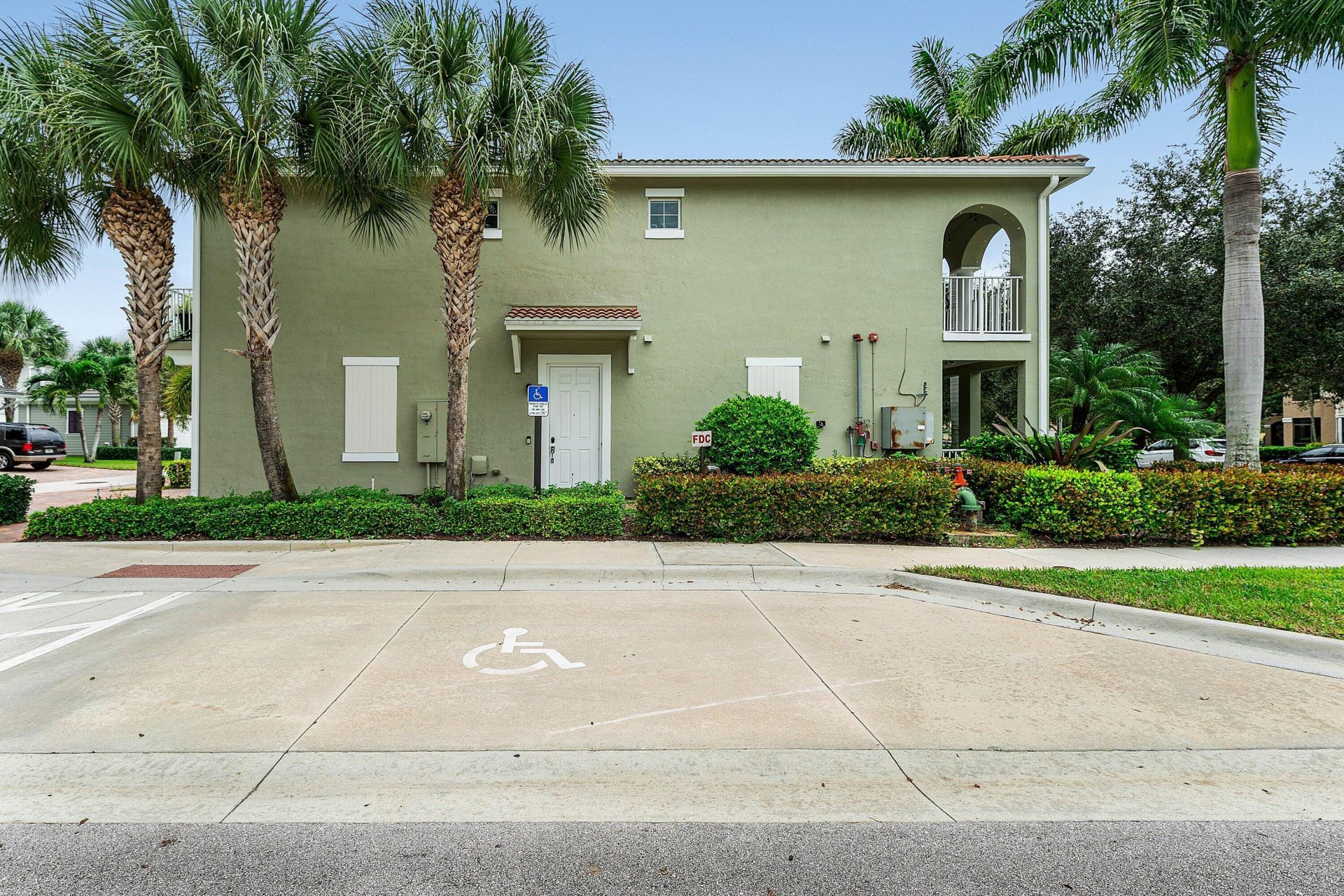 1056 Community Drive, Jupiter, FL 33458 Photo