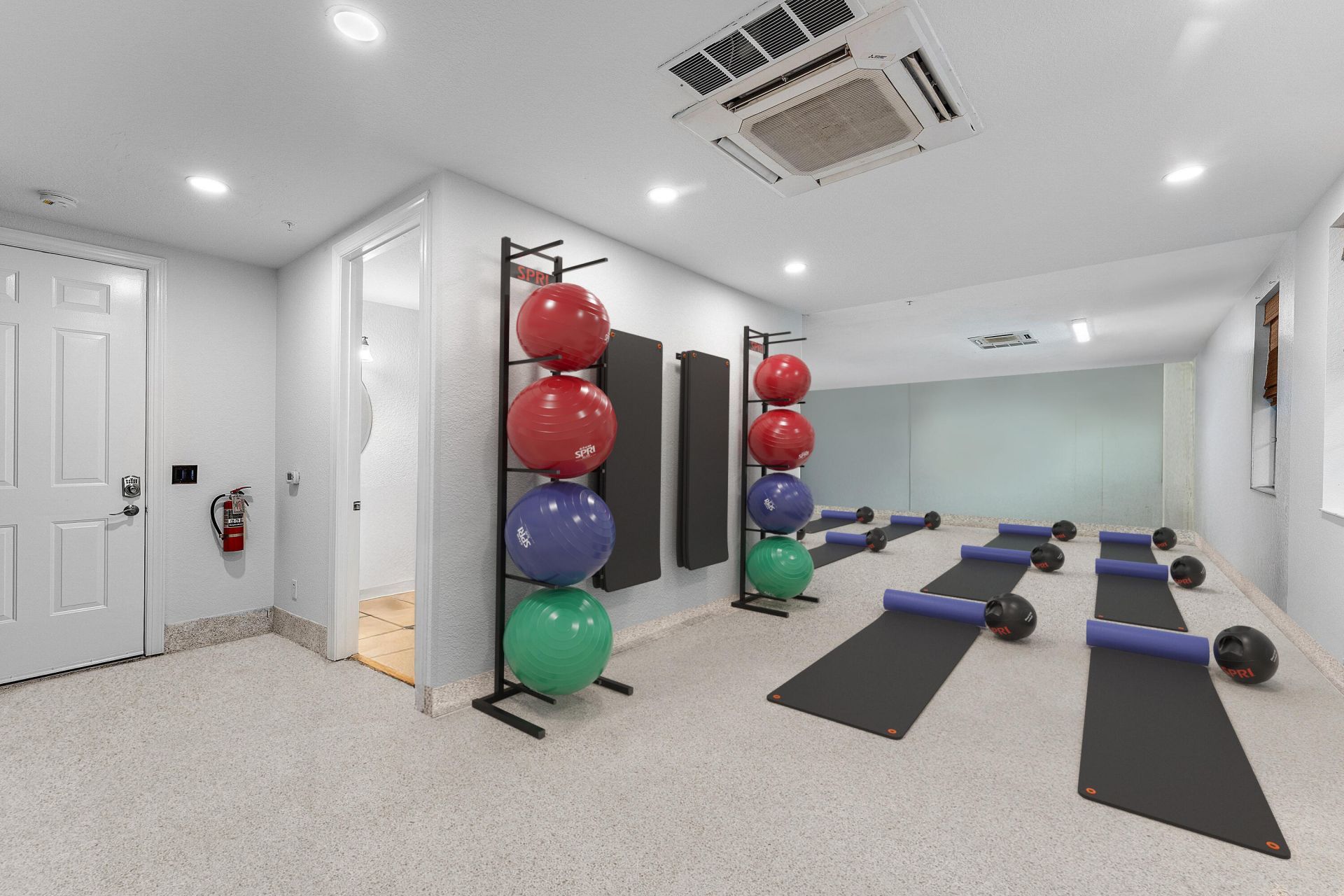 1056 Community Drive, Jupiter, FL 33458 Photo