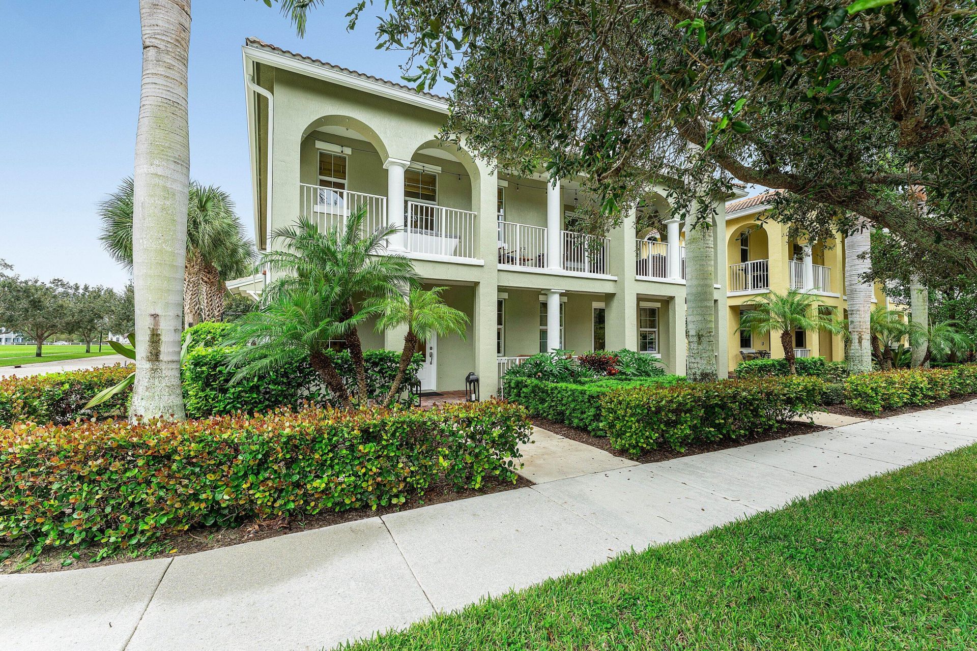 1056 Community Drive, Jupiter, FL 33458 Photo