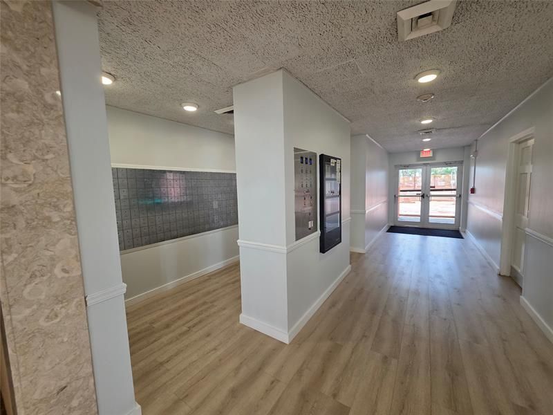 4020 Galt Ocean Drive, Unit 1210, Fort Lauderdale, FL 33308 Photo