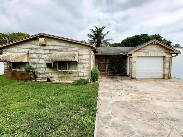 10335 NW 26th Avenue, Miami, FL 33147