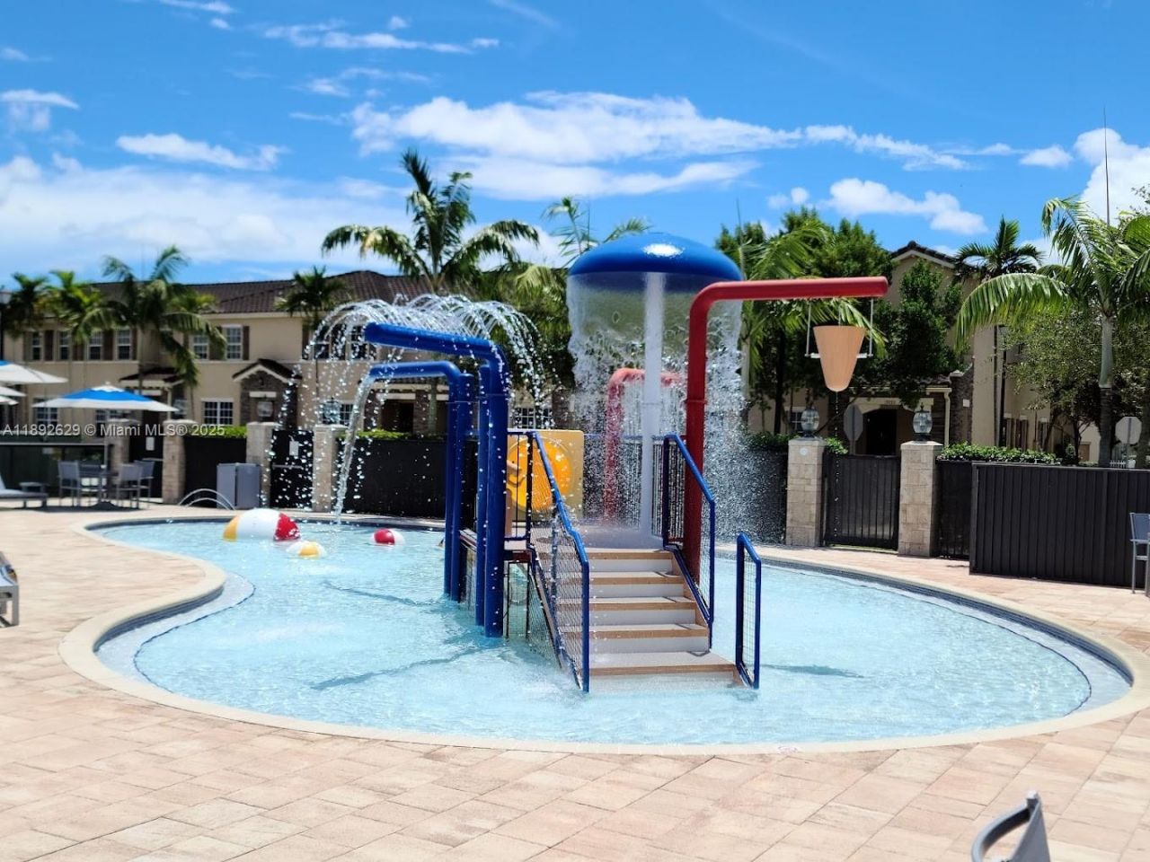 17062 SW 95th Ter, Miami, FL 33196 Photo