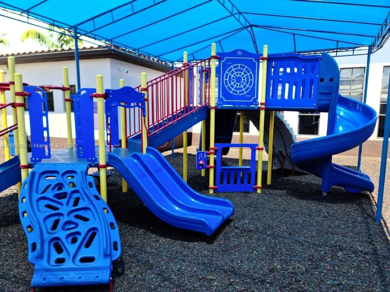 17062 SW 95th Ter, Miami, FL 33196 Photo