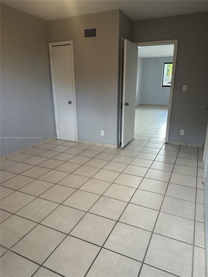 Please Call For Address, Unit 14, North Miami, FL 33161 Photo