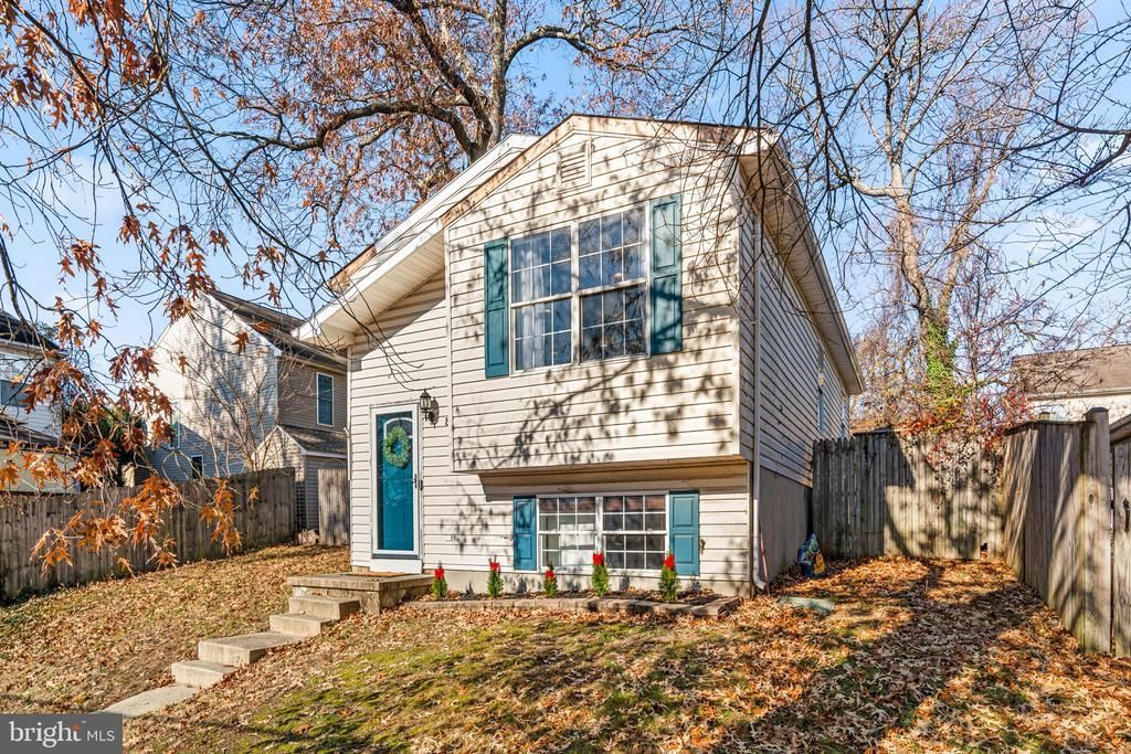 802 203rd Street, Pasadena, MD 21122 Main Photo