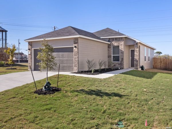 3905 WOODSIDE DRIVE, Seguin, TX 78155
