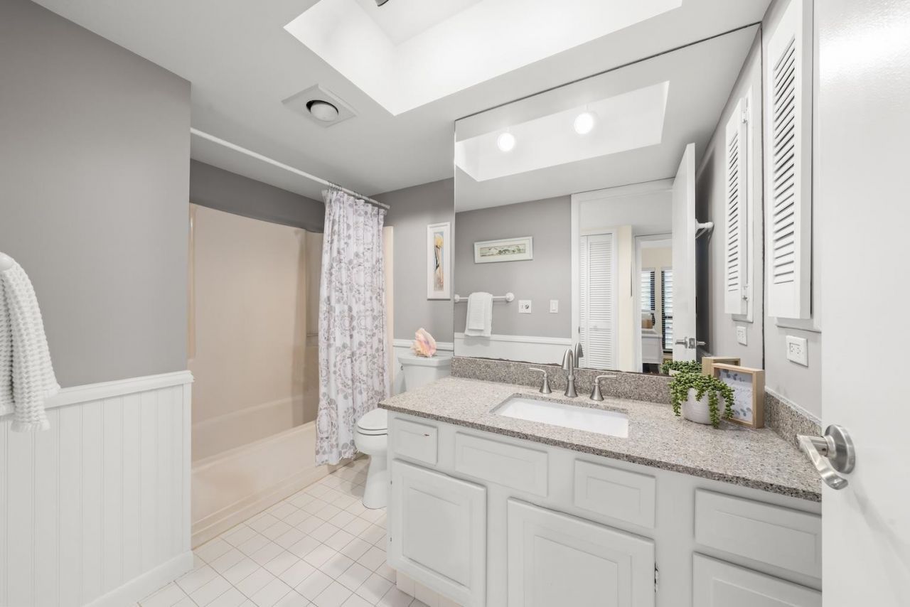 15123 Captiva Dr, Unit 104, Captiva, FL 33924 Photo