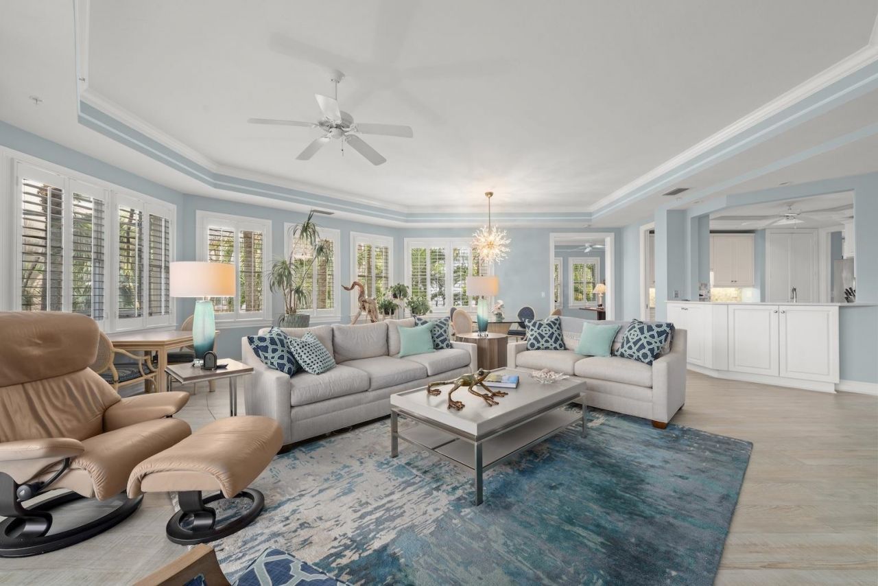 5669 Baltusrol Court, Unit 2B, Sanibel, FL 33957 Photo