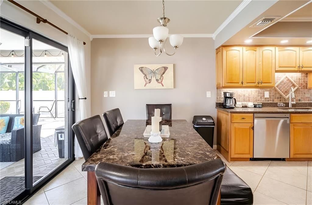 203 SE 43rd Ter, Cape Coral, FL 33904 Photo