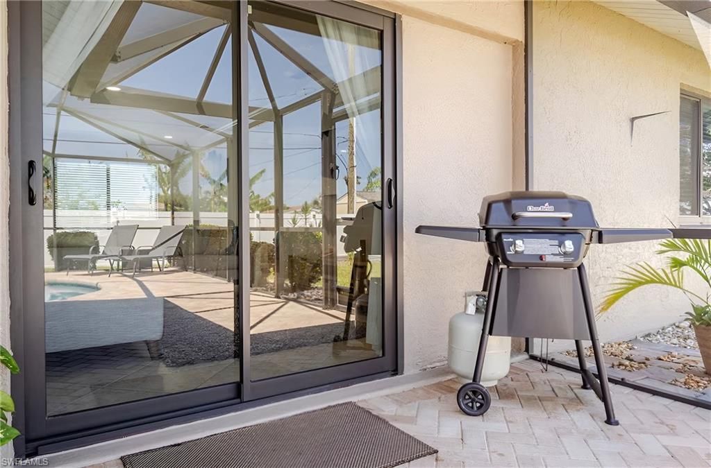 203 SE 43rd Ter, Cape Coral, FL 33904 Photo