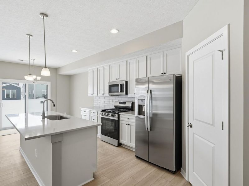 5488 Fawnsbury Court, Powell, OH 43065 Photo 13