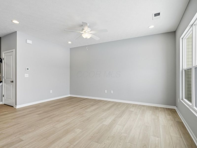 5488 Fawnsbury Court, Powell, OH 43065 Photo 3