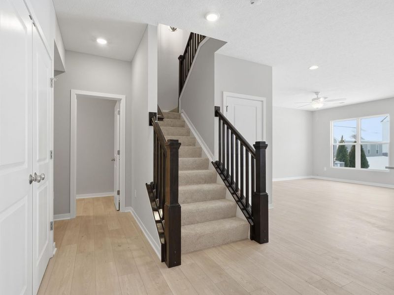 5488 Fawnsbury Court, Powell, OH 43065 Photo 4