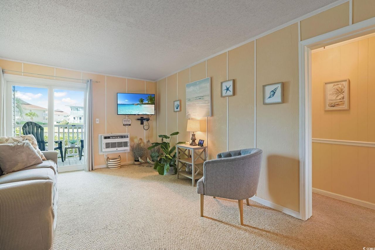 1919 Spring St. Photo 5