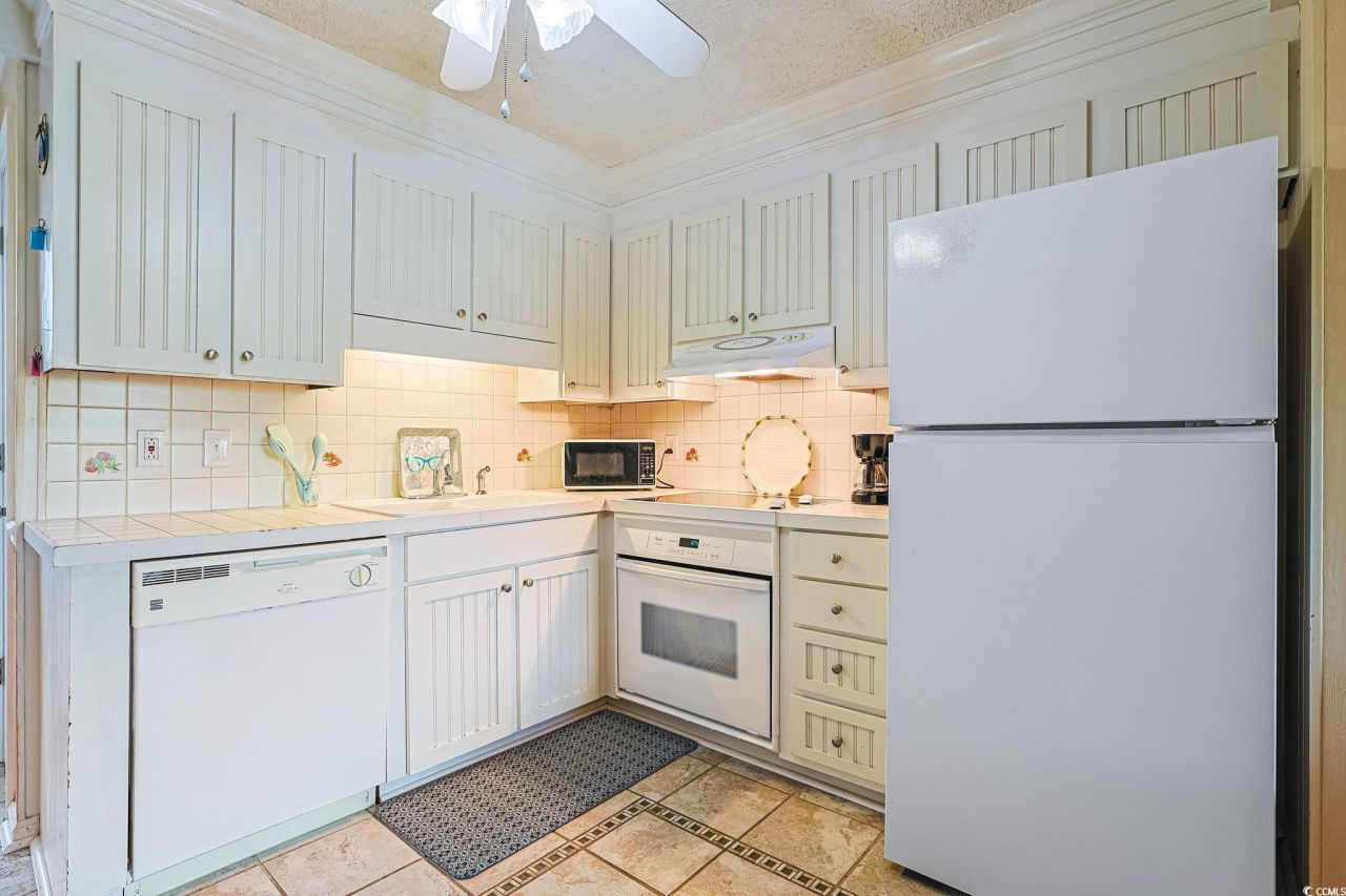 1919 Spring St. Photo 6