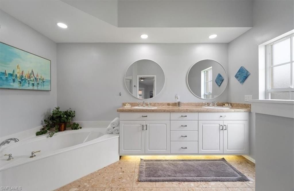 4921 SW 11th Pl, Cape Coral, FL 33914 Photo