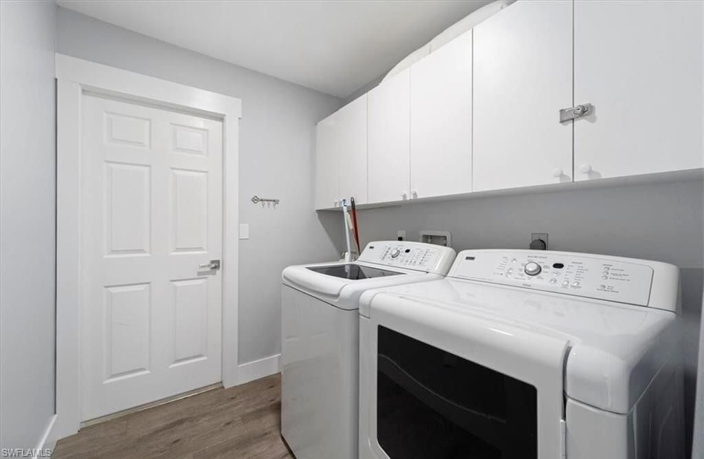 4921 SW 11th Pl, Cape Coral, FL 33914 Photo