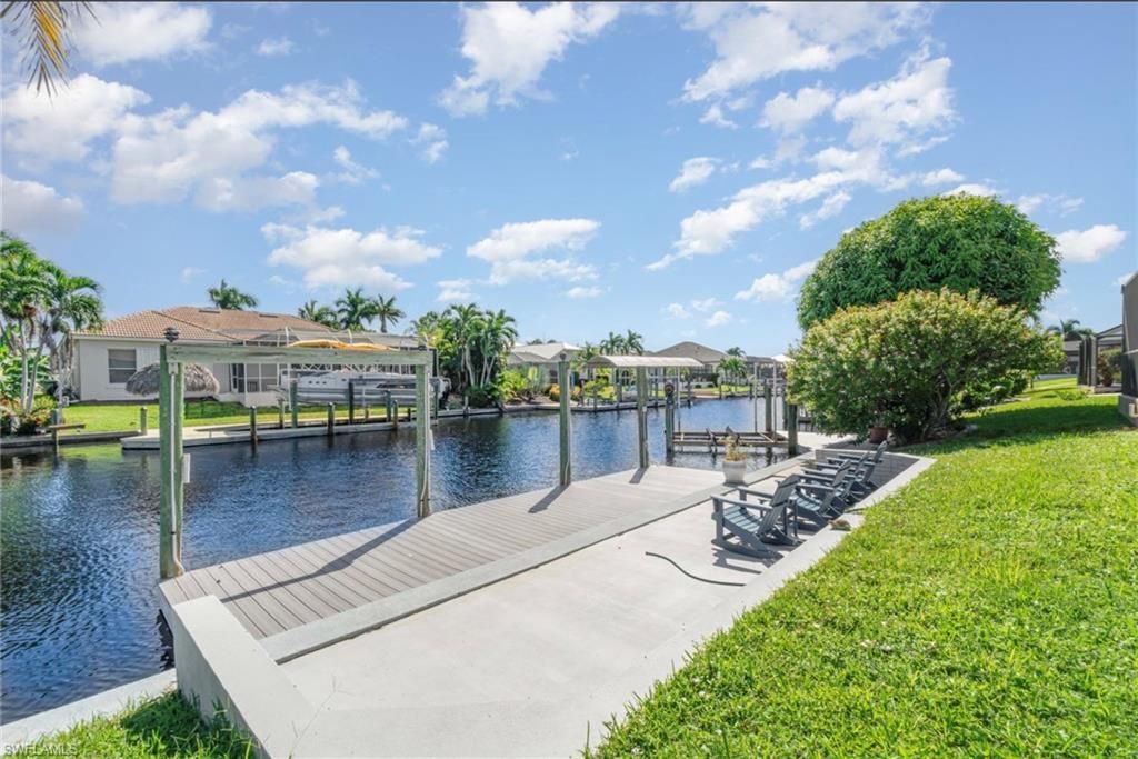 4921 SW 11th Pl, Cape Coral, FL 33914 Photo