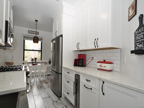 143 Garth Road, Unit 3L, Scarsdale, NY 10583