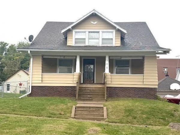 505 Hazel Street, Atlantic, IA 50022