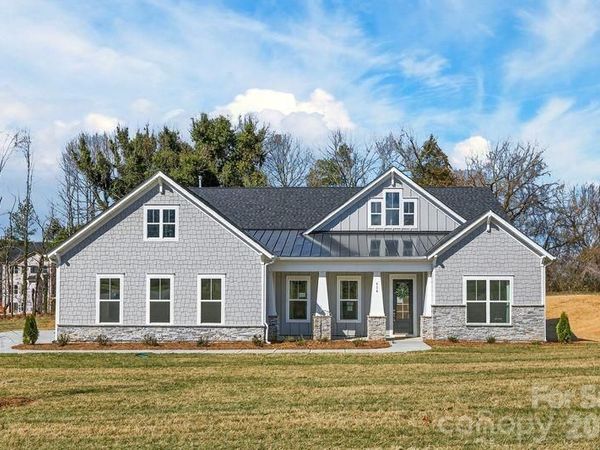 516 Fern Hill Road, Mooresville, NC 28117