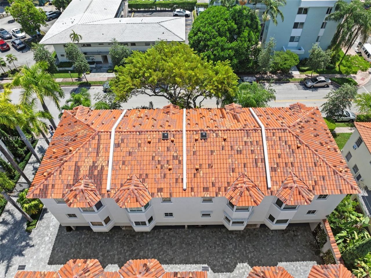 261 Navarre Ave, Unit A-3, Coral Gables, FL 33134 Photo