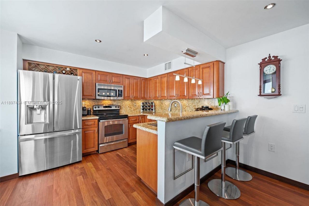 261 Navarre Ave, Unit A-3, Coral Gables, FL 33134 Photo