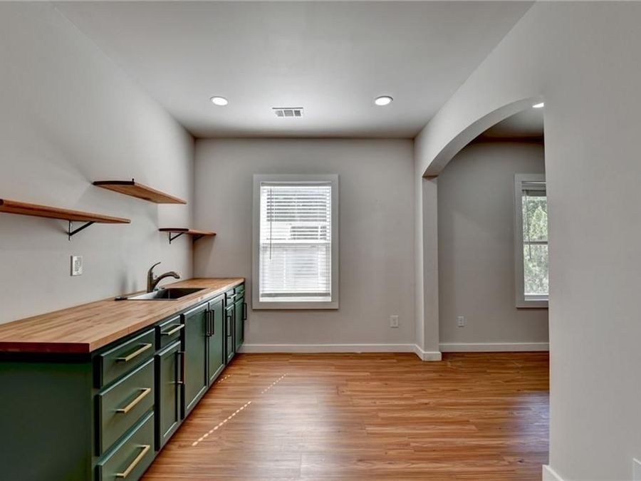 Property Image 71