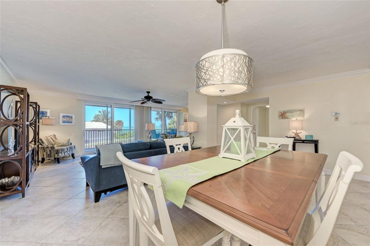 4822 Ocean Boulevard, Unit 2A, Sarasota, FL 34242 Photo