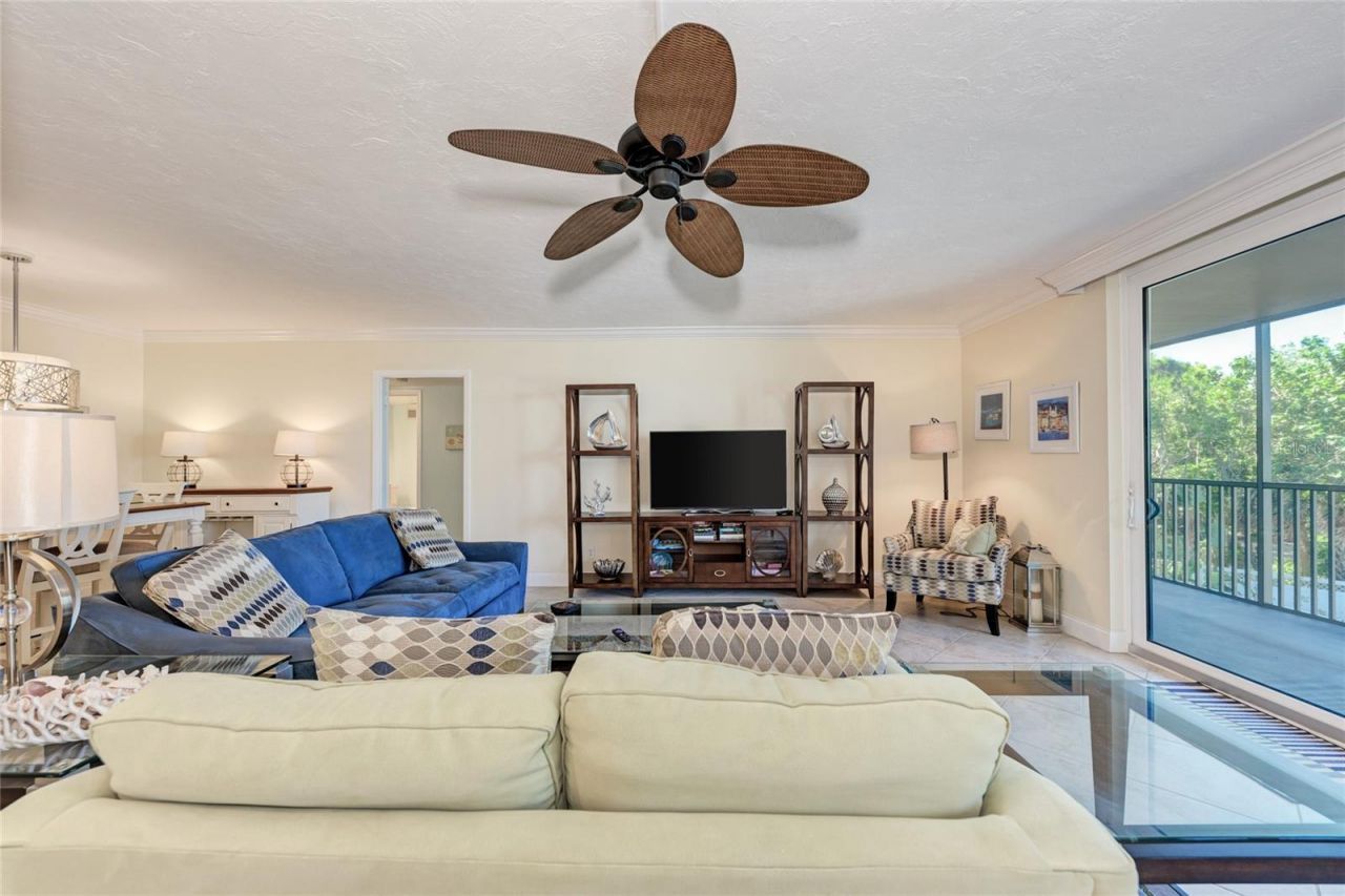 4822 Ocean Boulevard, Unit 2A, Sarasota, FL 34242 Photo