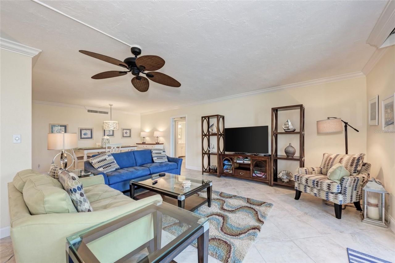 4822 Ocean Boulevard, Unit 2A, Sarasota, FL 34242 Photo