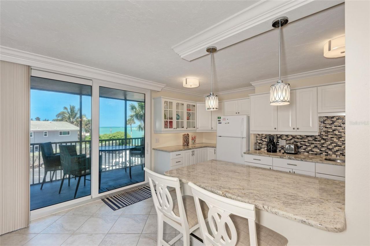 4822 Ocean Boulevard, Unit 2A, Sarasota, FL 34242 Photo