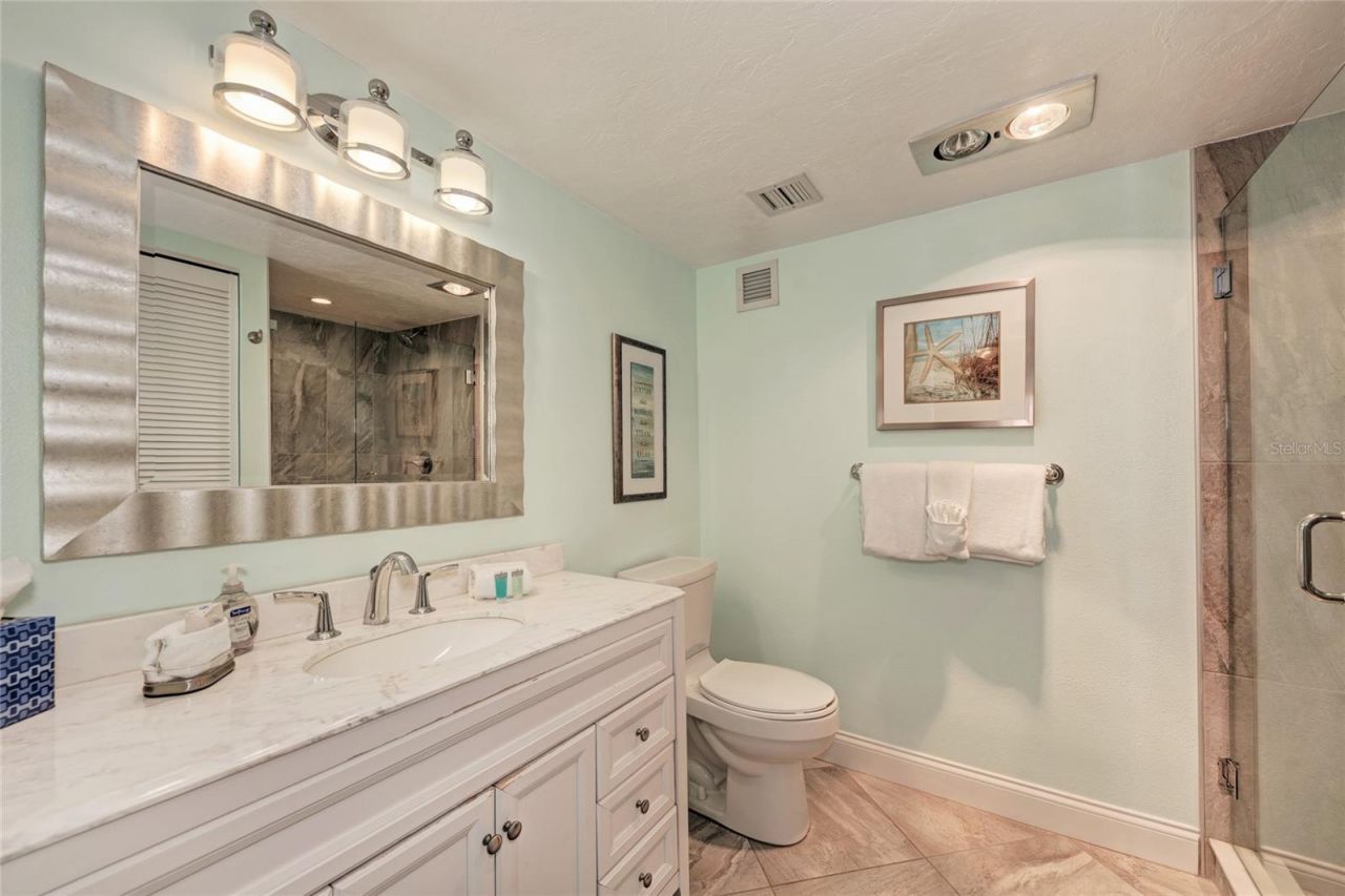 4822 Ocean Boulevard, Unit 2A, Sarasota, FL 34242 Photo