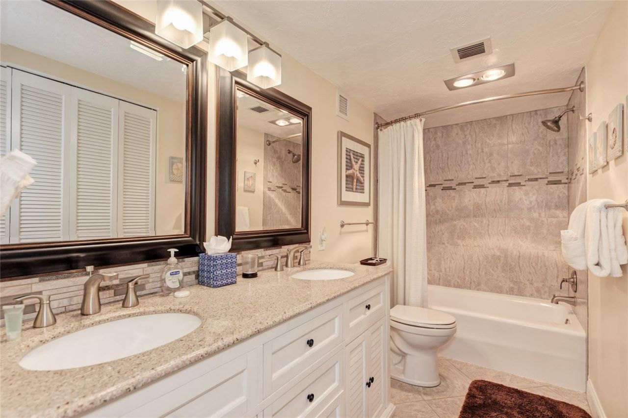 4822 Ocean Boulevard, Unit 2A, Sarasota, FL 34242 Photo